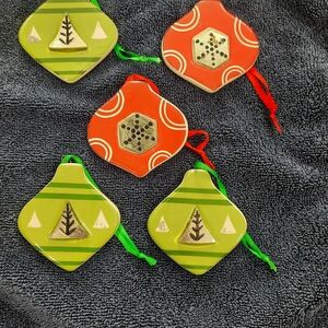 5 Festive Porcelyn Ornaments